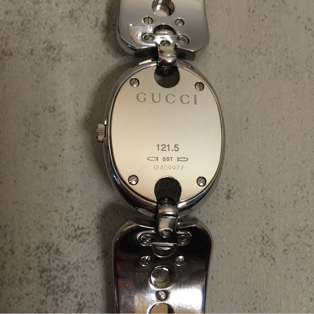 EUC Gucci Mother of Pearl Marina Chain Bracelet Watch - Picture 6 of 16